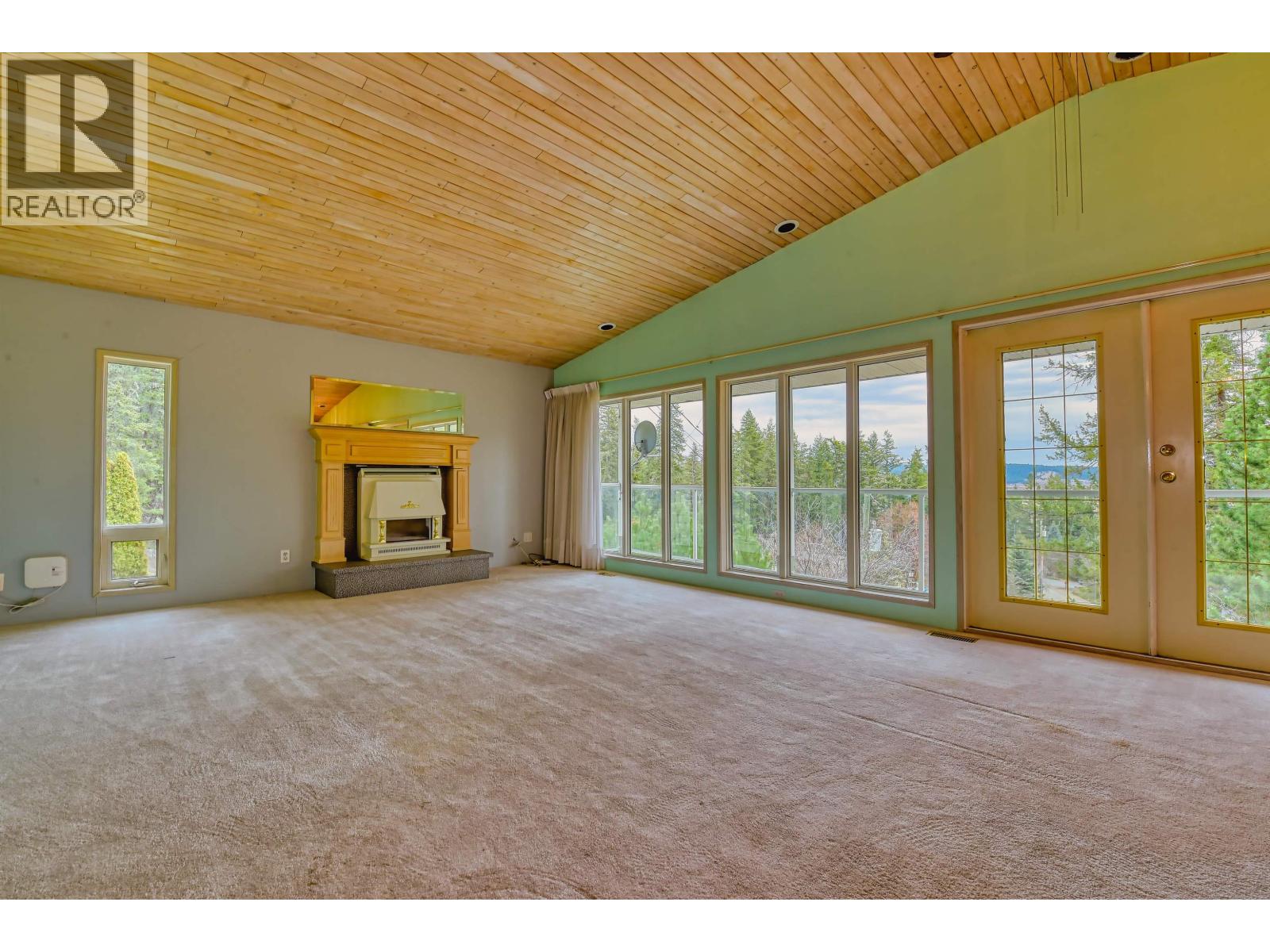 311 LEXINGTON ROAD - Image 3