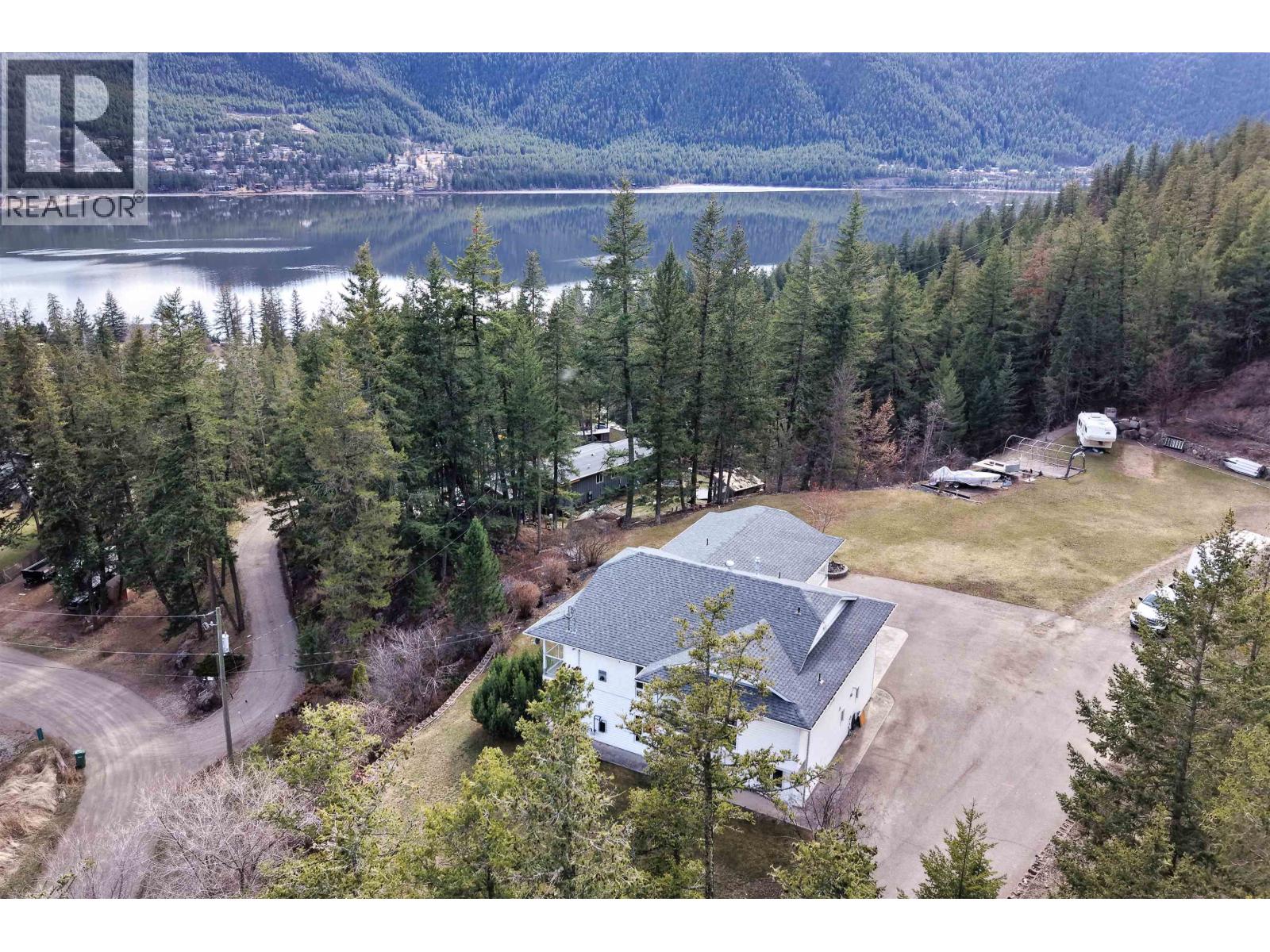 311 LEXINGTON ROAD - 38