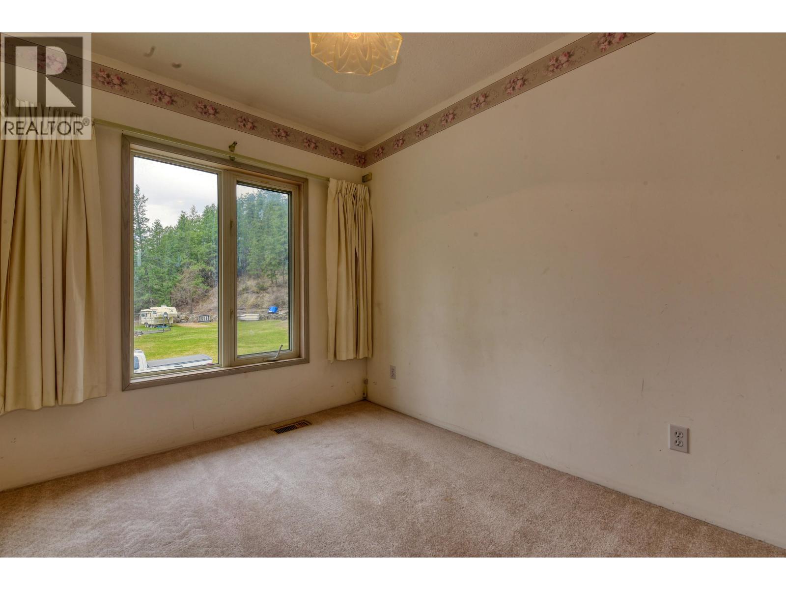 311 LEXINGTON ROAD - 9