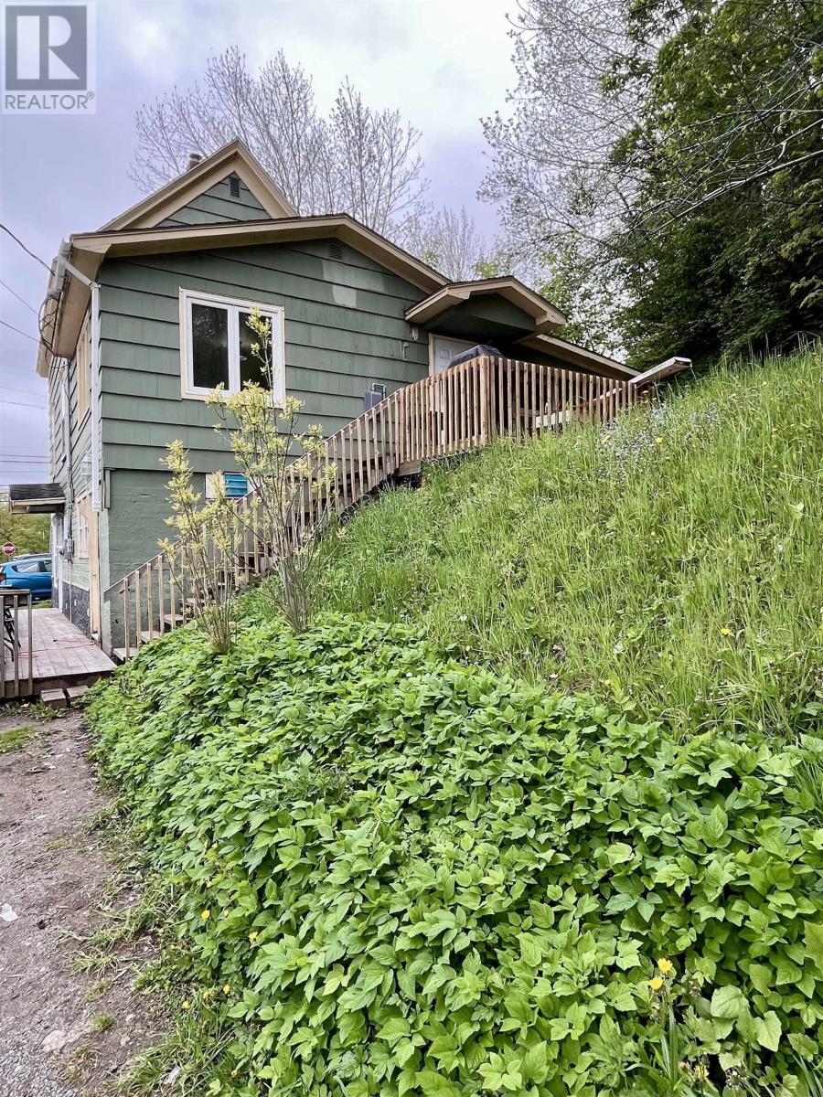 Property 49 of 49 of 1252 River Road