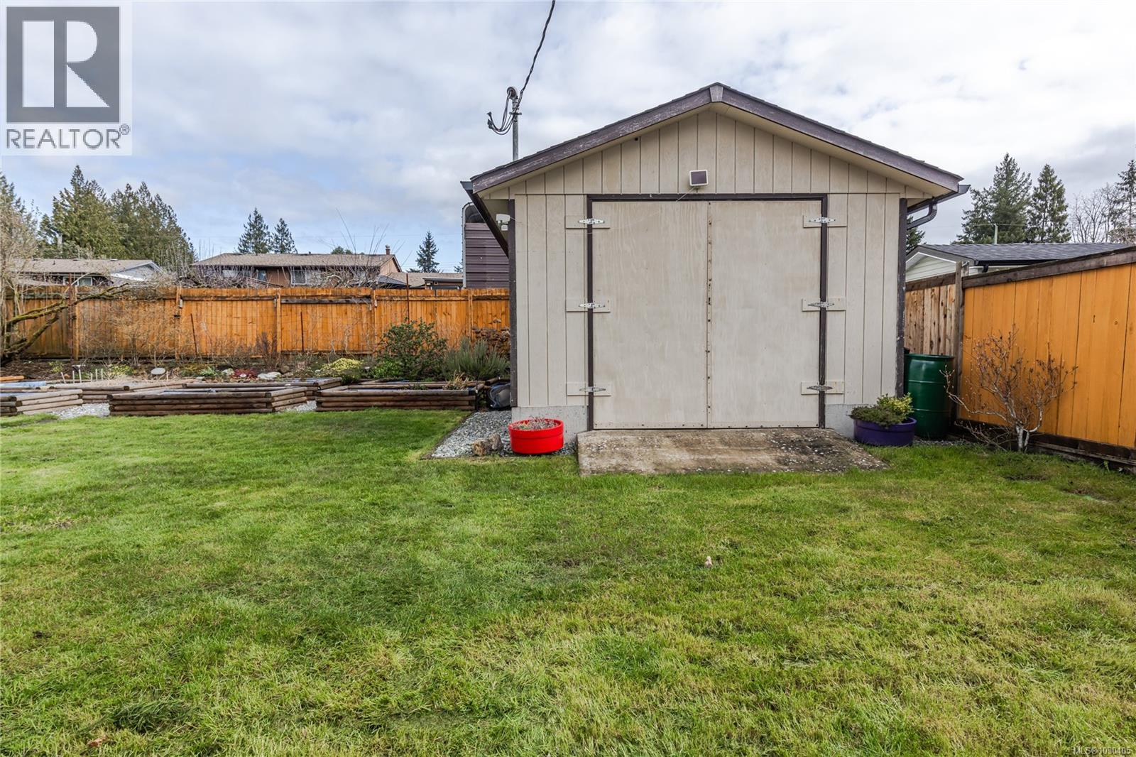 2686 CAMCREST DR - 32