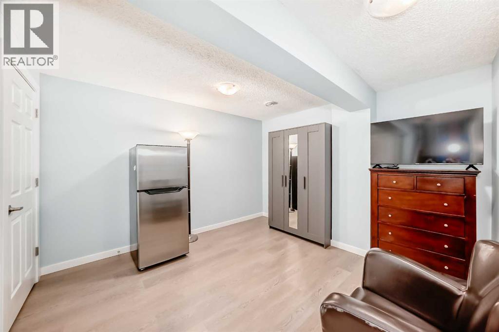 Single Family House for Sale in  Country Village Lane NE Country Hills Village Calgary 