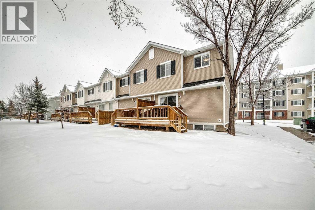 Single Family House for Sale in  Country Village Lane NE Country Hills Village Calgary 