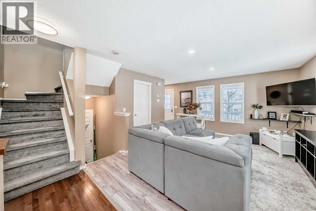 Single Family House for Sale in  Country Village Lane NE Country Hills Village Calgary 