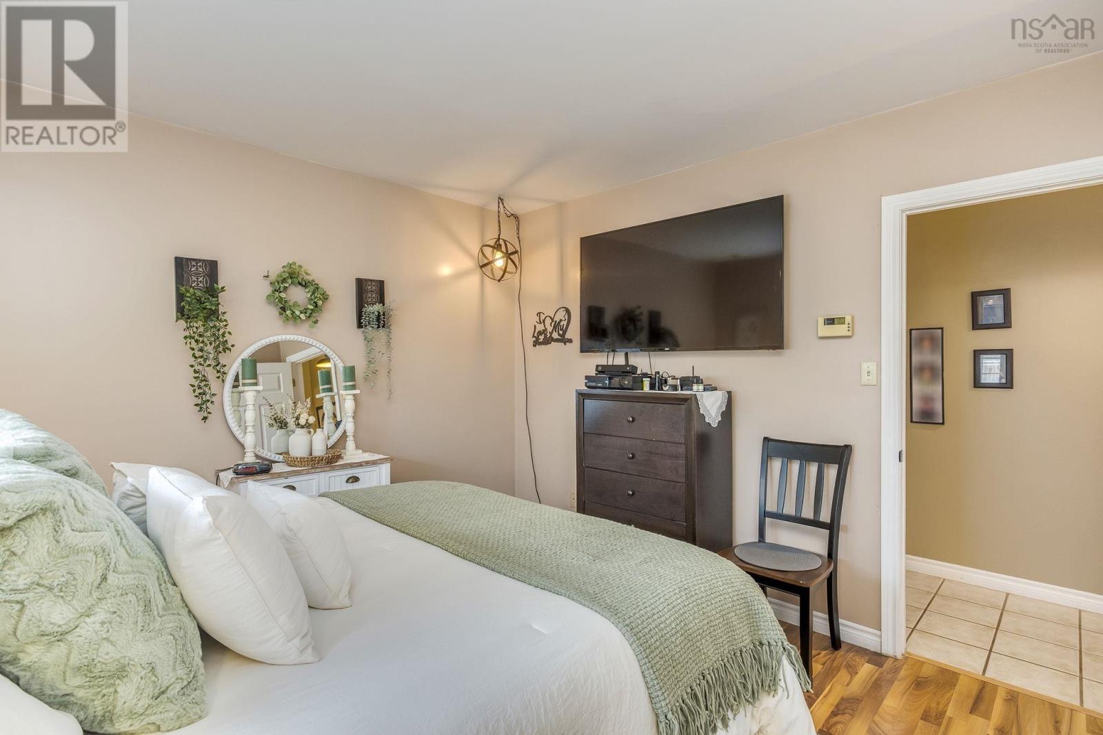 Property 25 of 51 of 885 Thompson Road