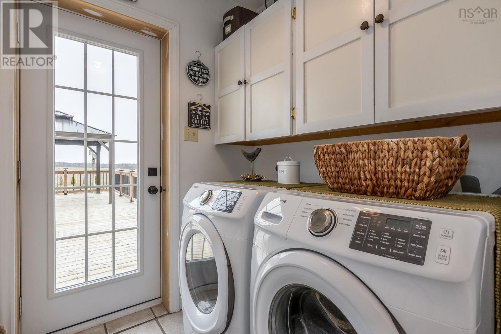 Property 35 of 51 of 885 Thompson Road