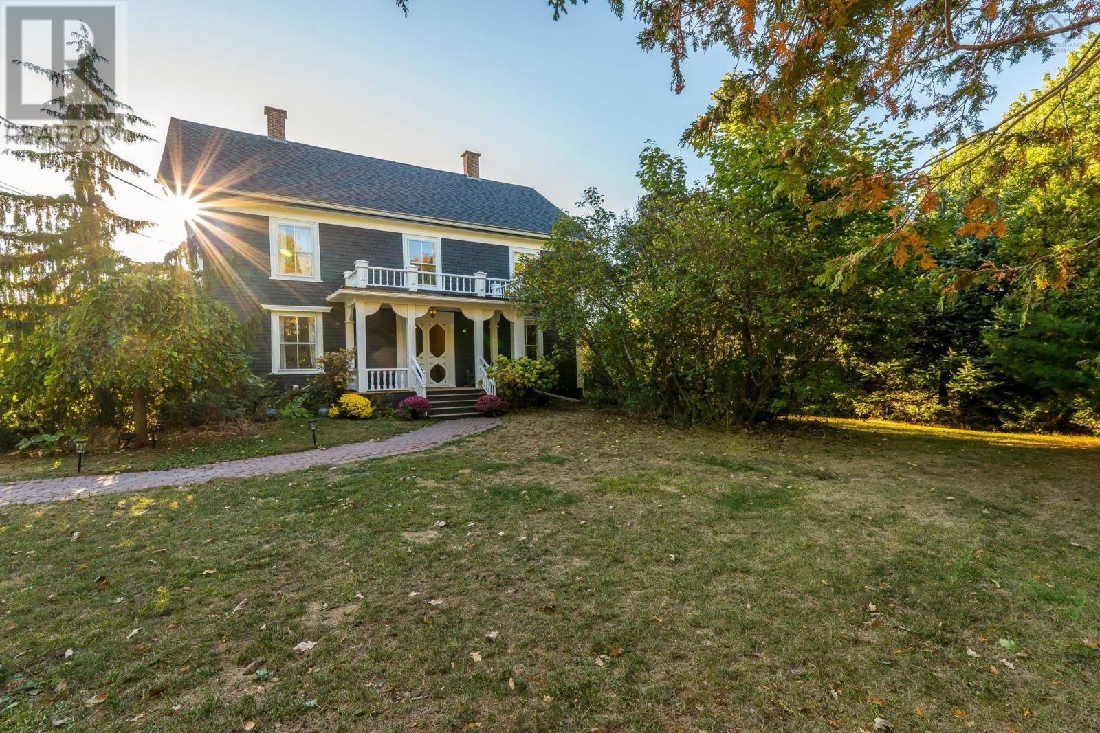 493 360 Highway, Somerset, Nova Scotia