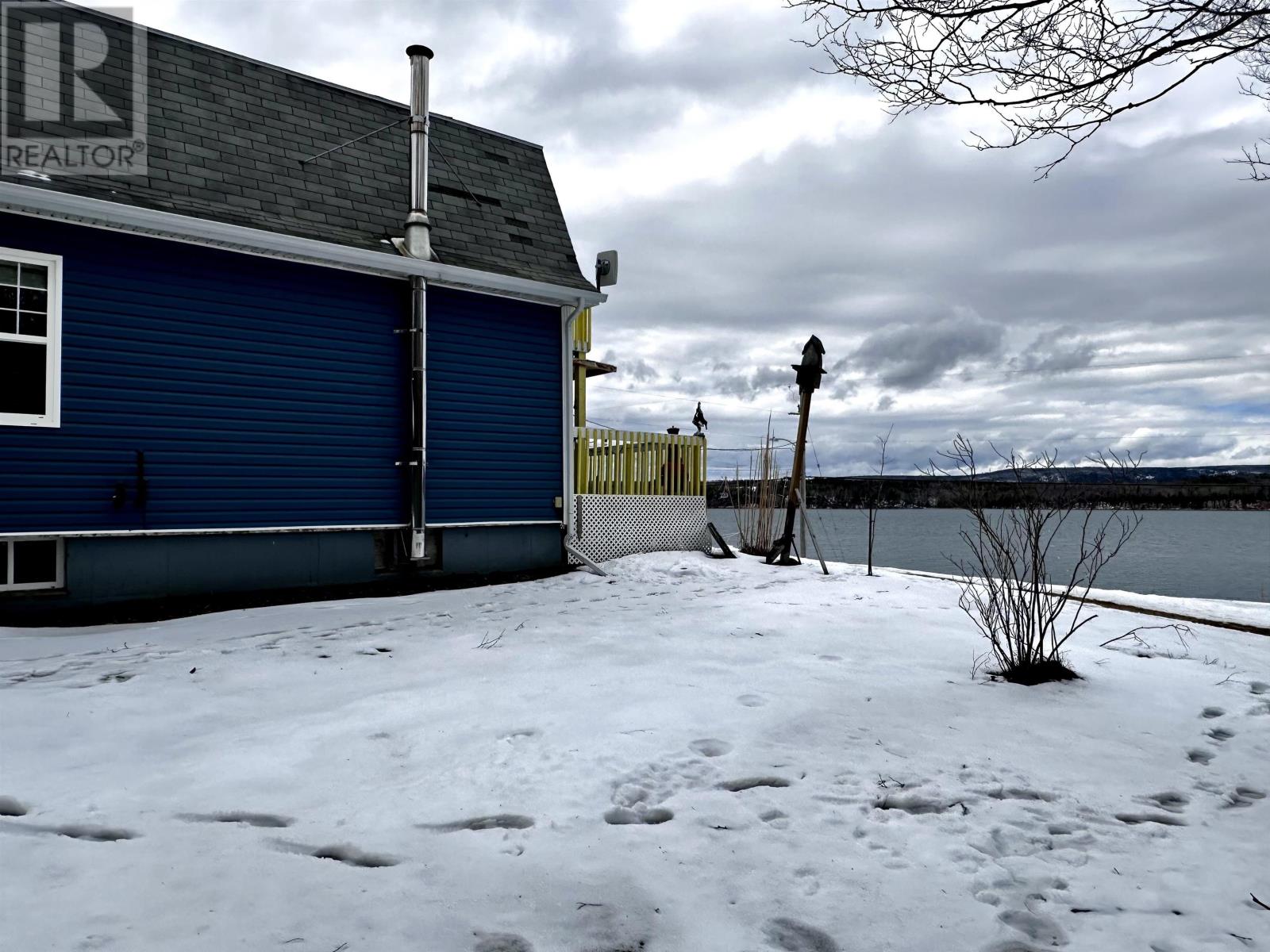 Property 17 of 49 of 8872 Kempt Head Road