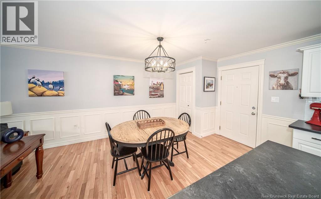 #11 35 Lian Street - 8