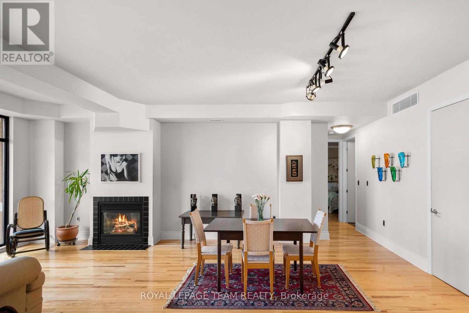 #202 260 BESSERER STREET - 9