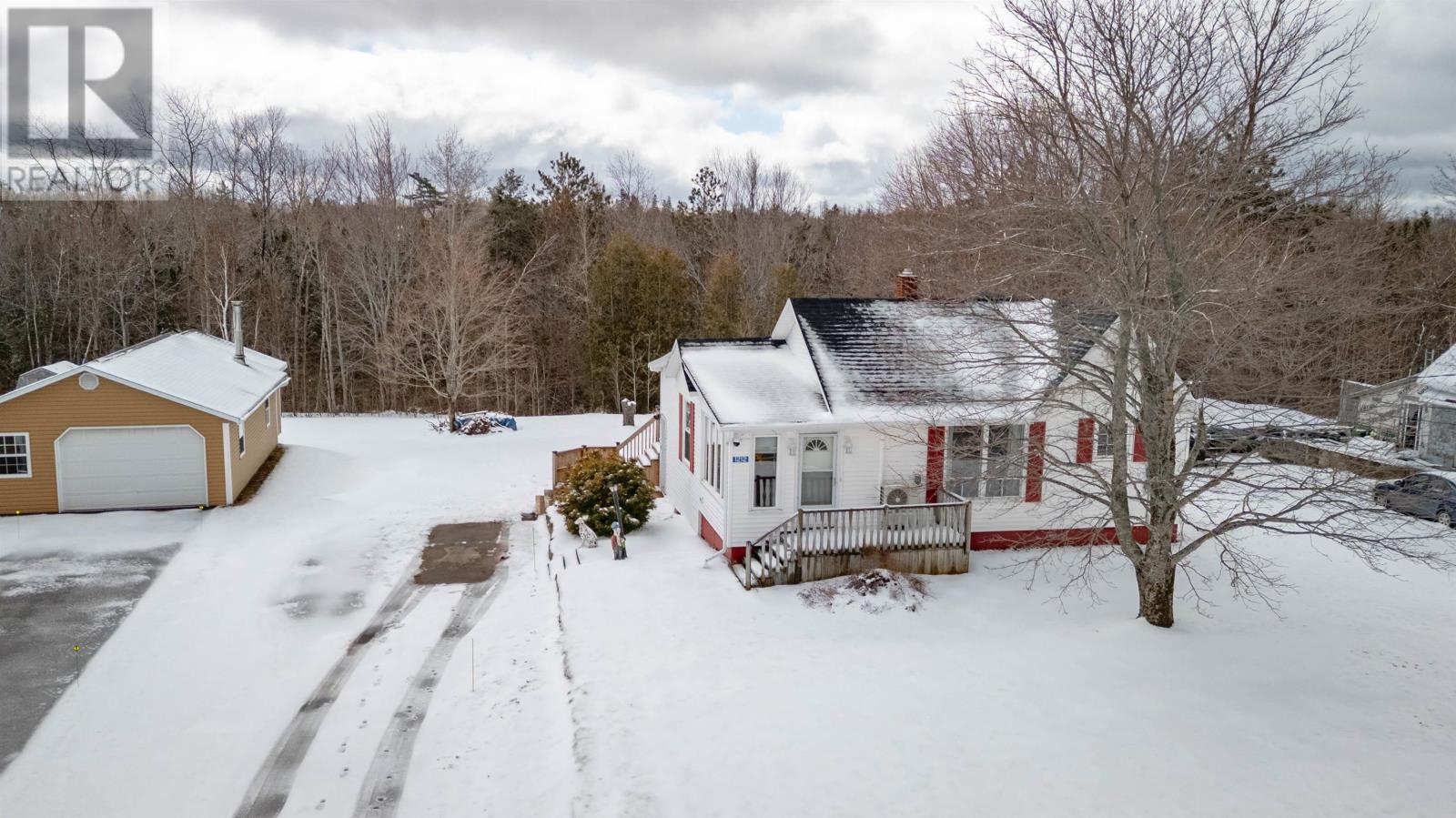 1212 GLADSTONE ROAD - Image 3