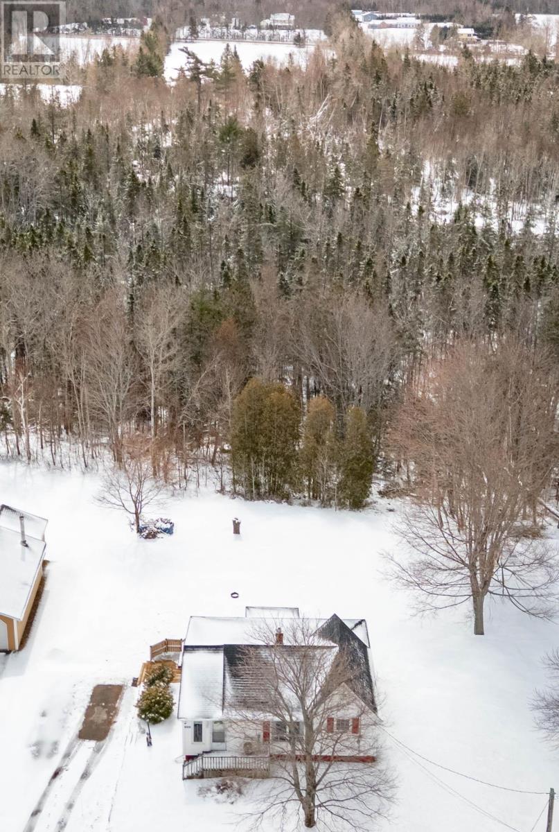 1212 GLADSTONE ROAD - 7