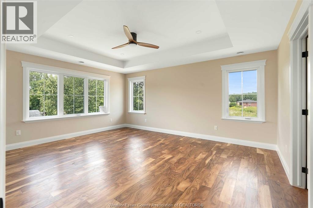 120 BLOOMINGTON - 37