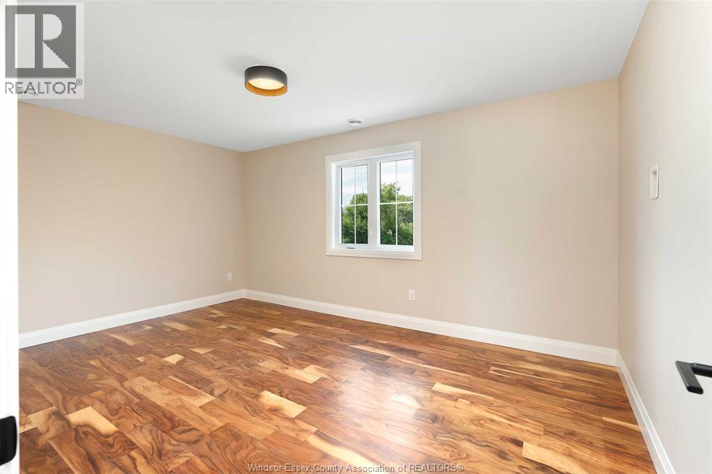 120 BLOOMINGTON - 41