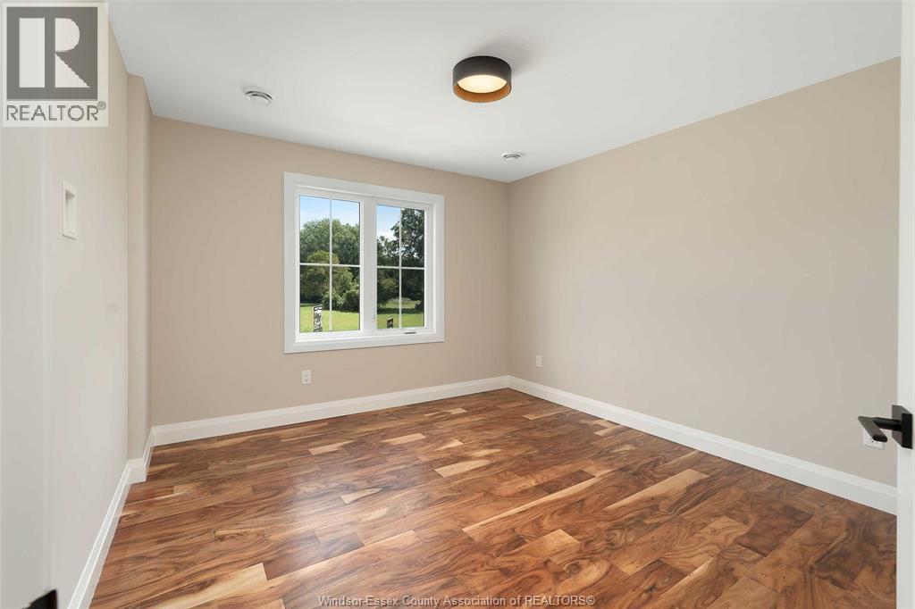 120 BLOOMINGTON - 43