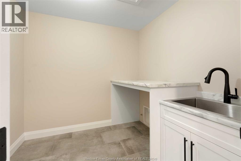 120 BLOOMINGTON - 45