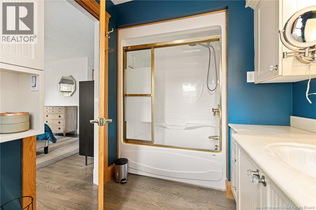 75 Louis-A-Charles Street - 33