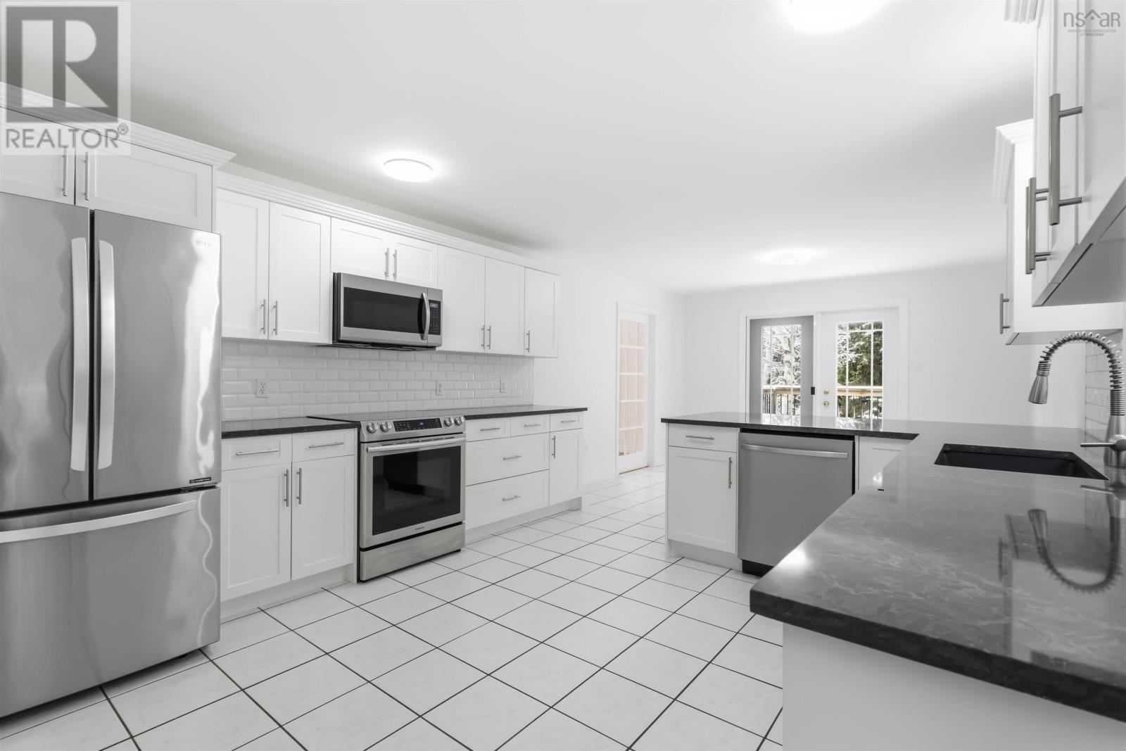 Property 16 of 50 of 15 Porterfield Drive