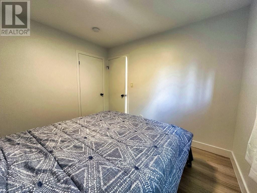 64 PARKWAY PLACE - 23
