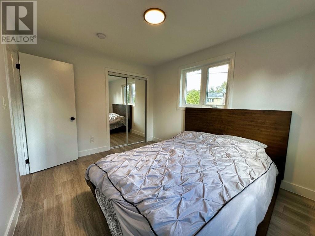 64 PARKWAY PLACE - 22