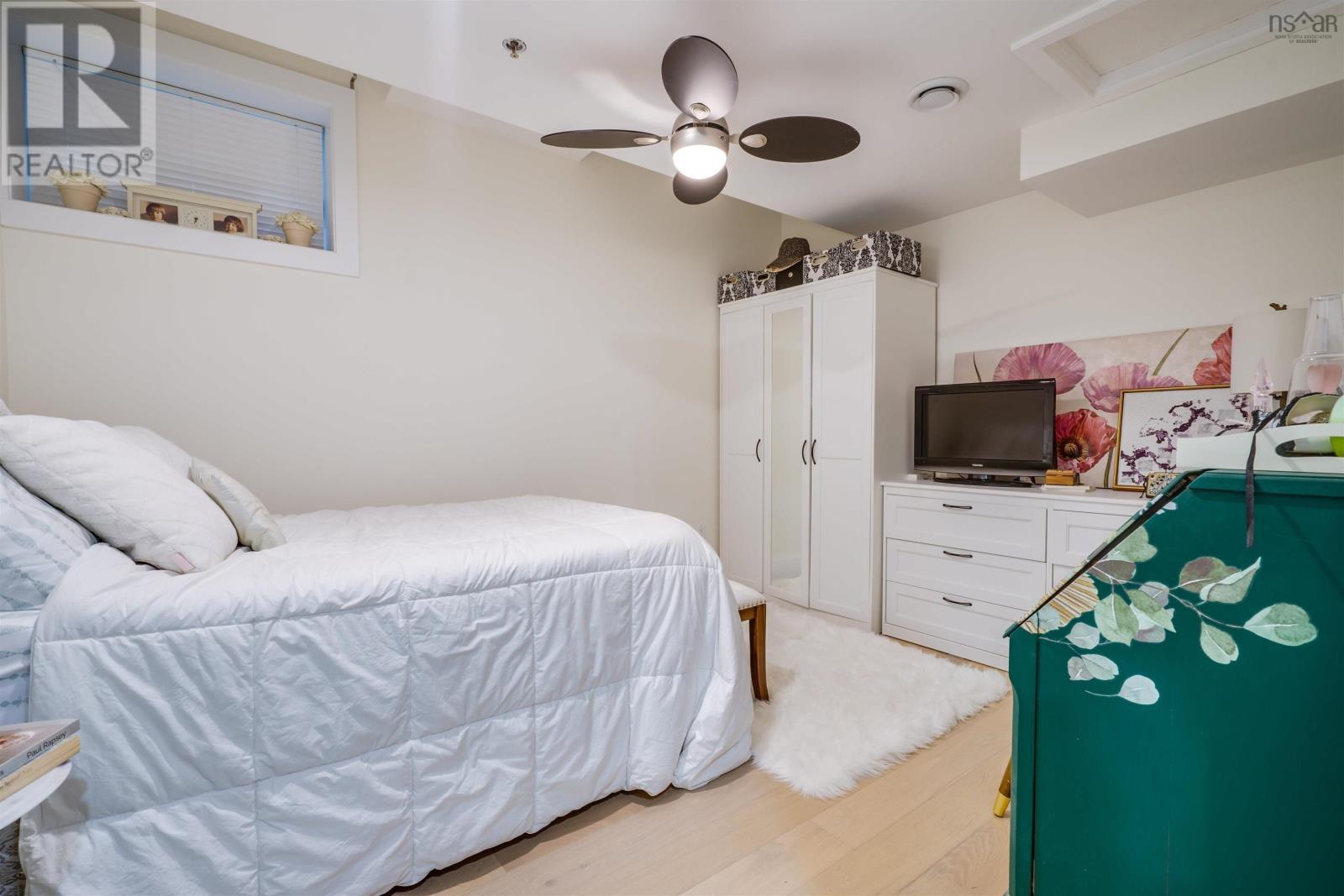 #103 151 RITCHIE STREET - 11