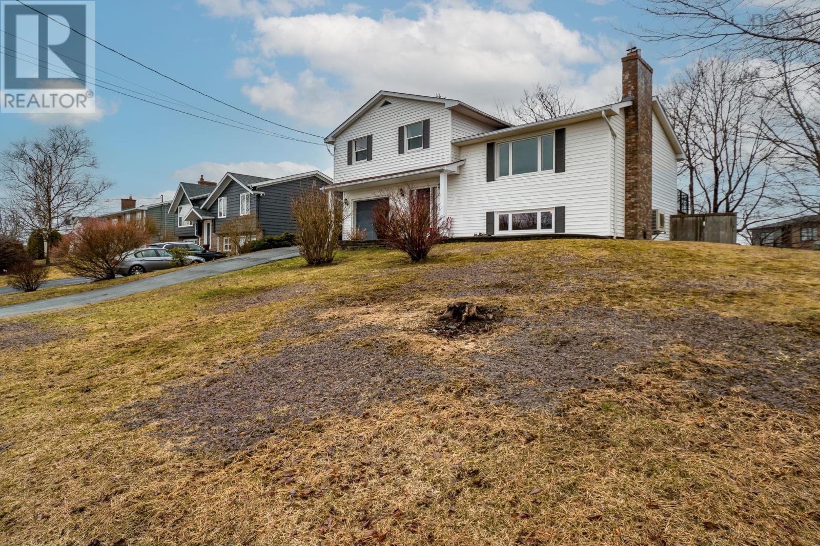 Property 47 of 51 of 674 Basinview Drive