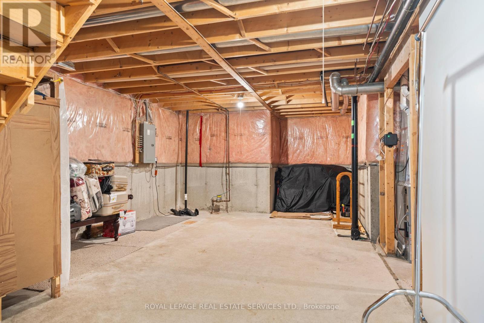 289 HUNGERFORD STREET - 25