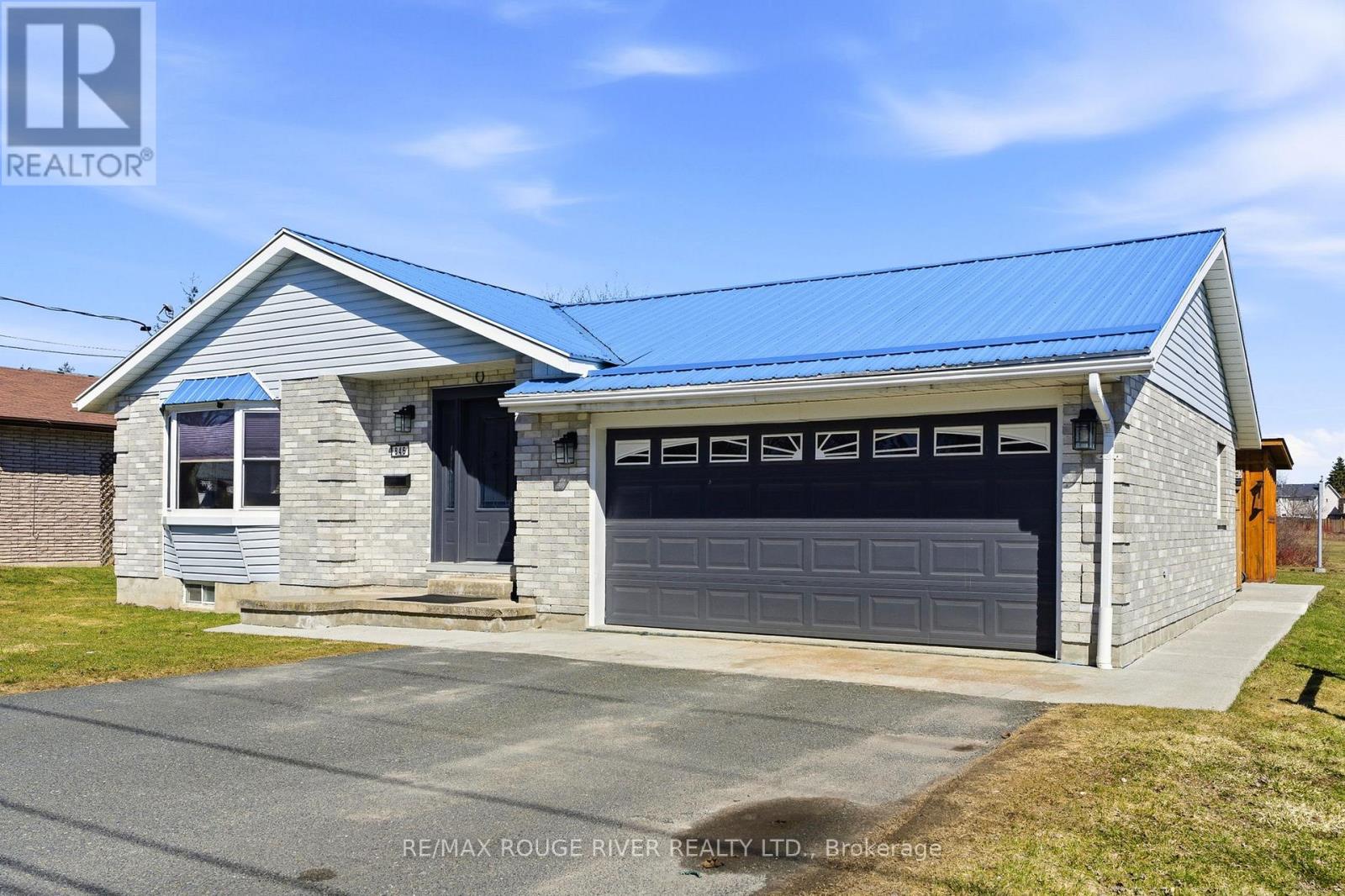 846 ONTARIO STREET - 3