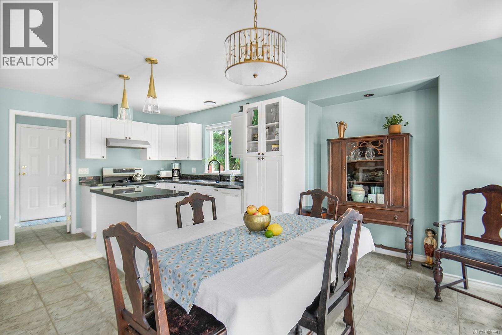 1141 KATHLEEN DR - 16