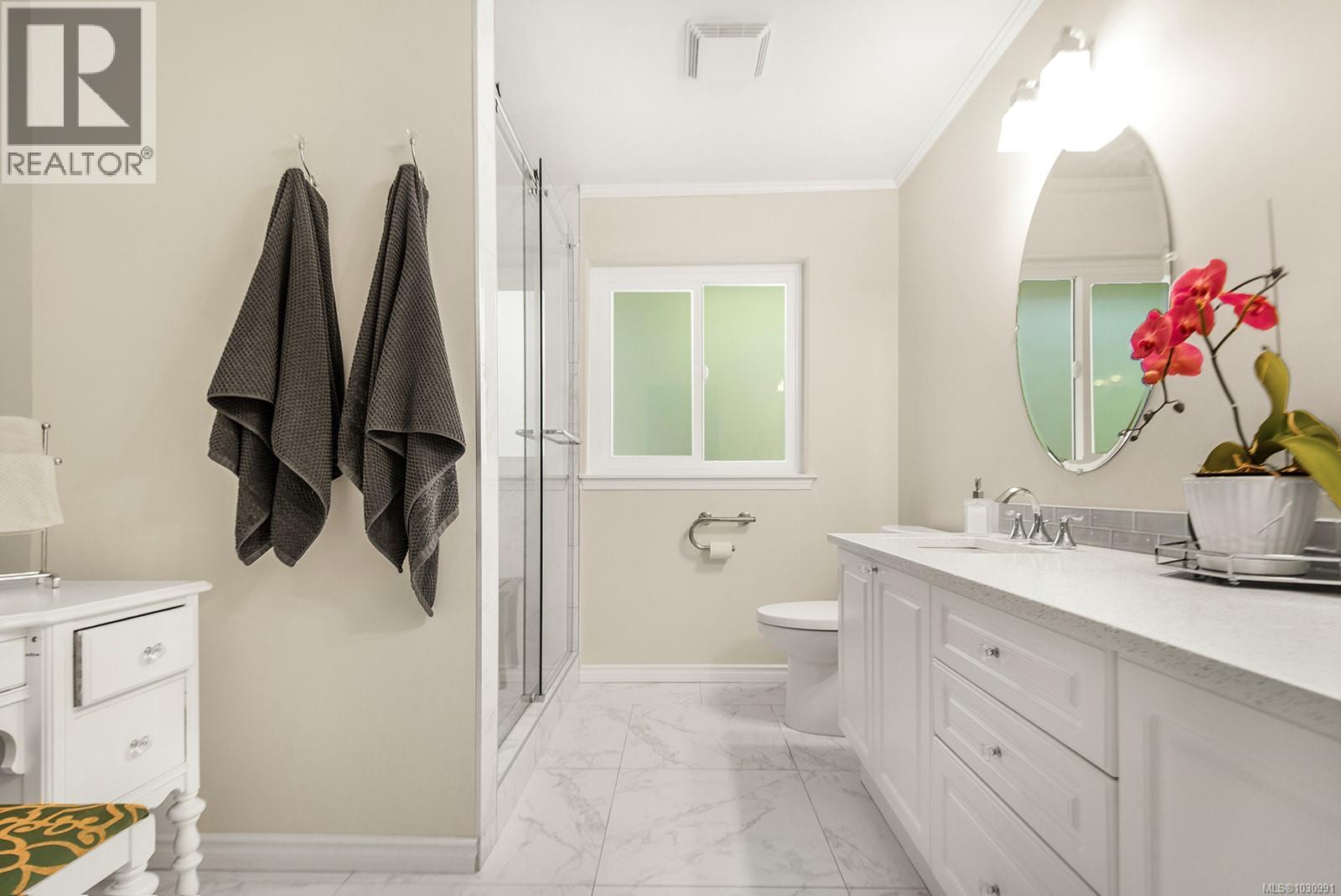 1141 KATHLEEN DR - 26