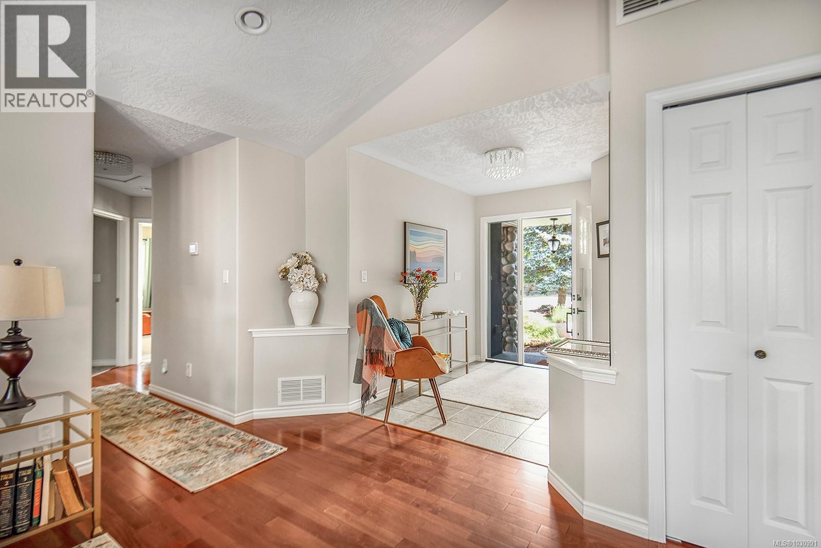 1141 KATHLEEN DR - Image 3