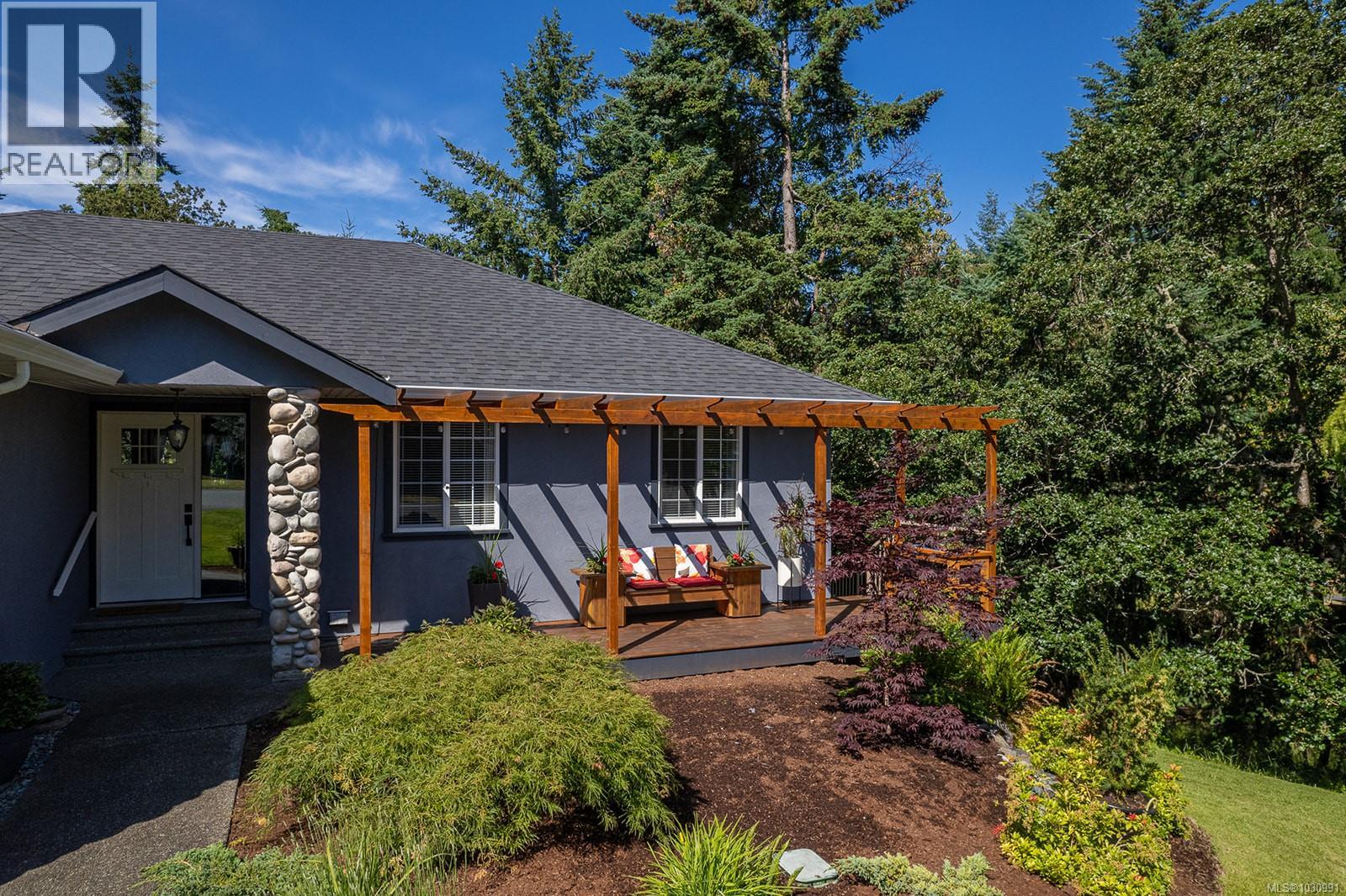 1141 KATHLEEN DR - 54