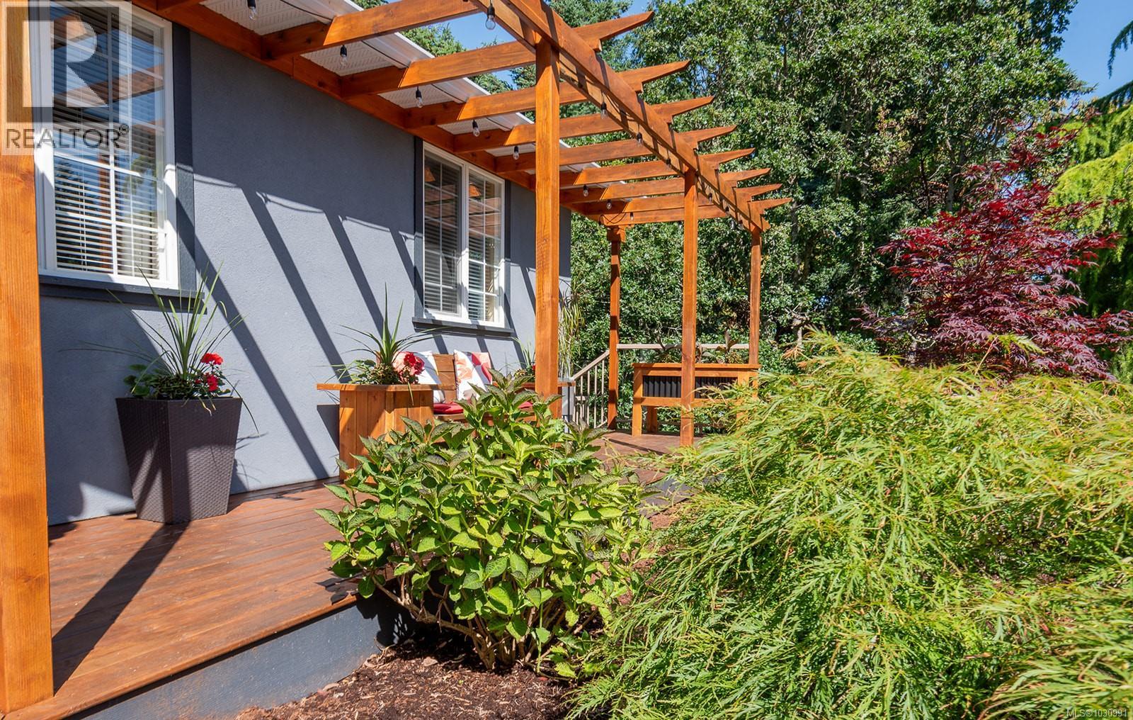 1141 KATHLEEN DR - 56