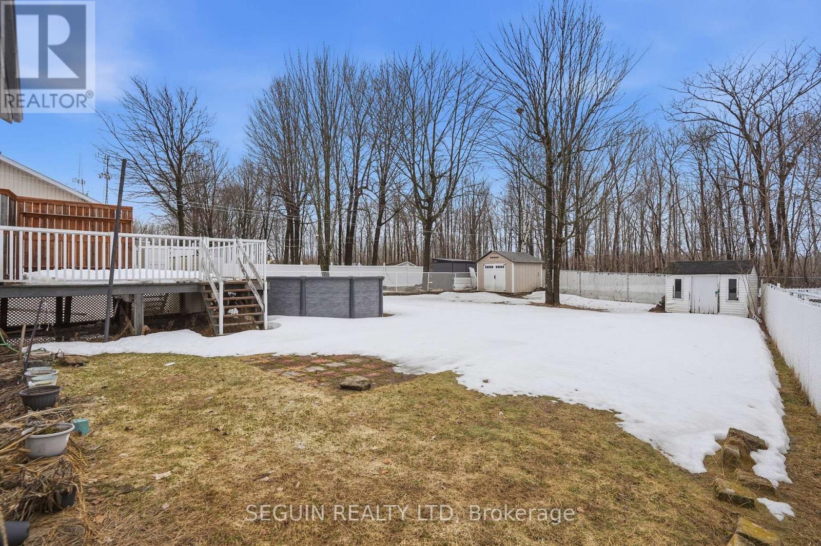 650 BERTHIAUME STREET - 5