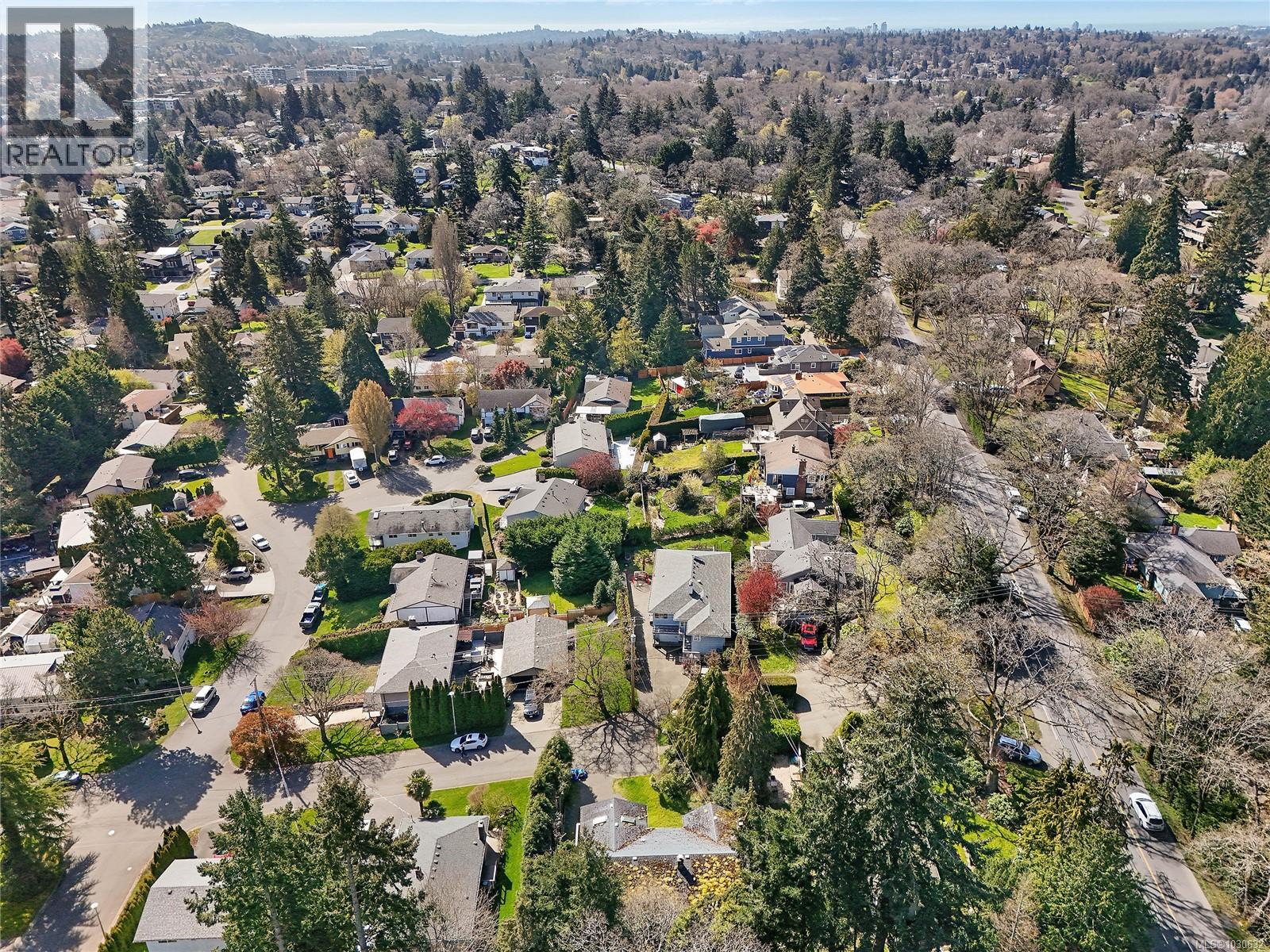 1568 ARBORDALE AVE - 19