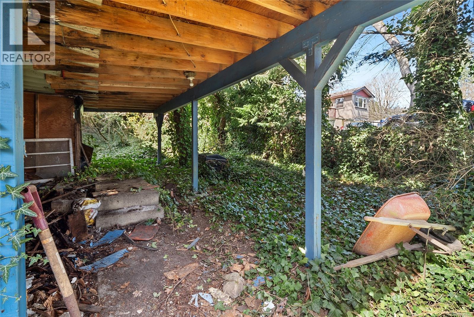 1568 ARBORDALE AVE - 51