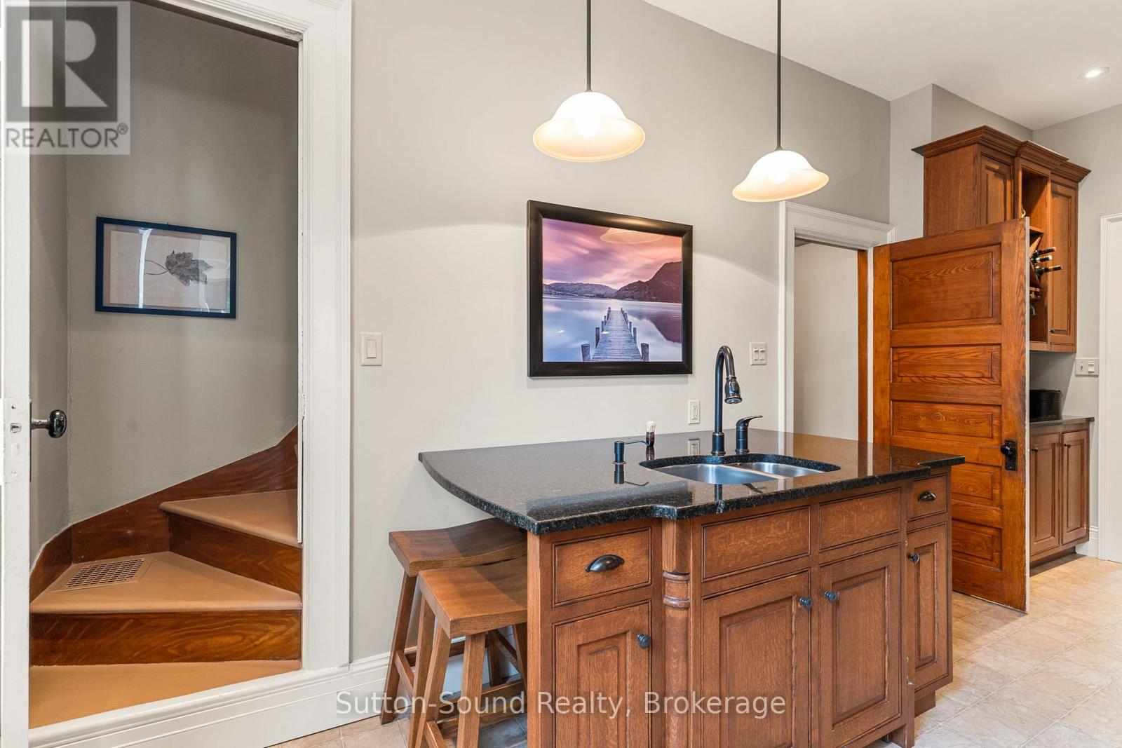 1304 4TH AVENUE W - 14