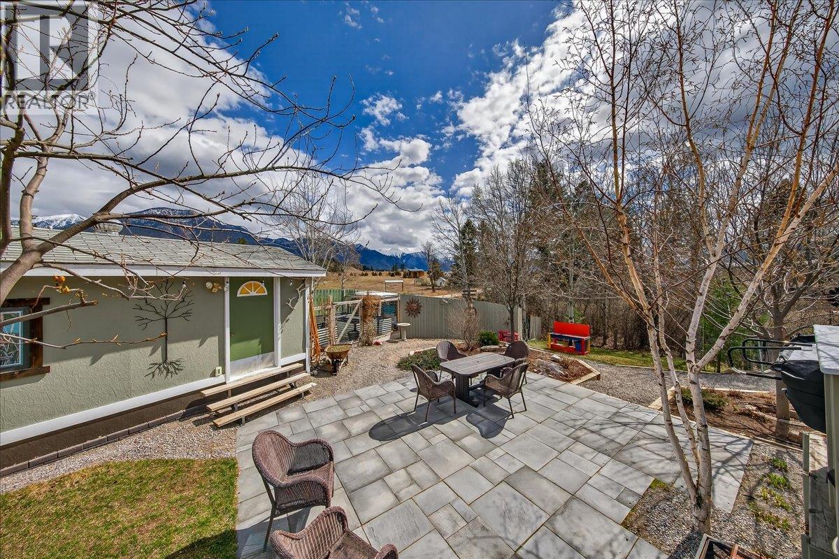  1474 93 95 Highway, Windermere