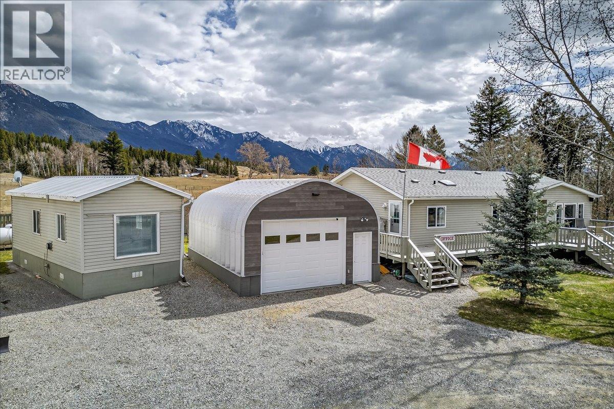  1474 93 95 Highway, Windermere