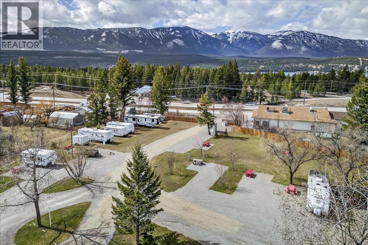  1474 93 95 Highway, Windermere