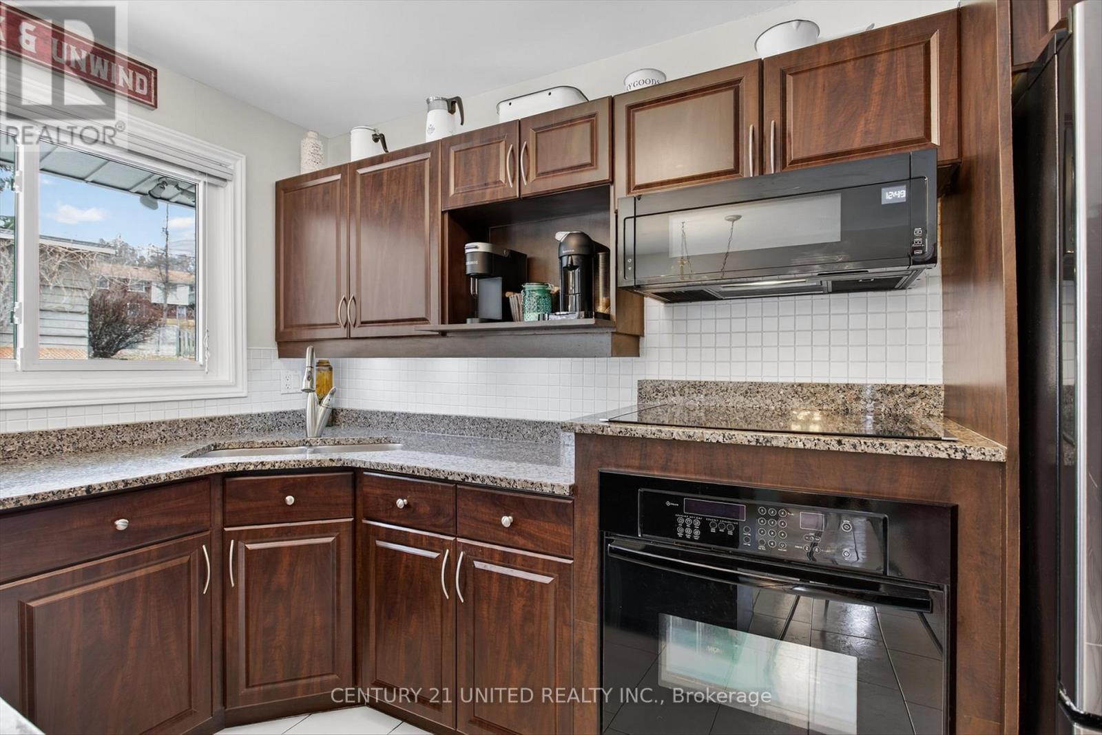 59 KAWARTHA HTS BOULEVARD - 16