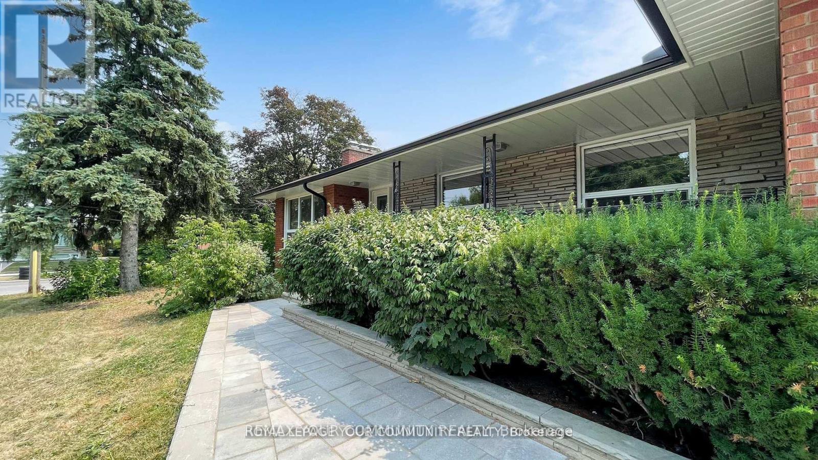 39 SILVERVIEW DRIVE - 3