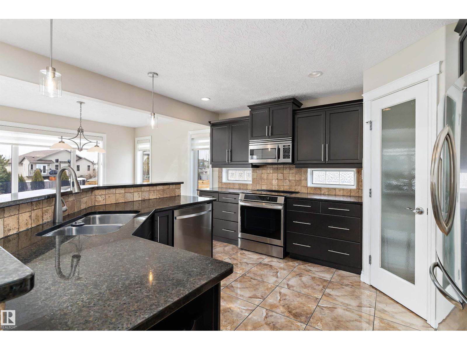231 GREENFIELD WY, Fort Saskatchewan