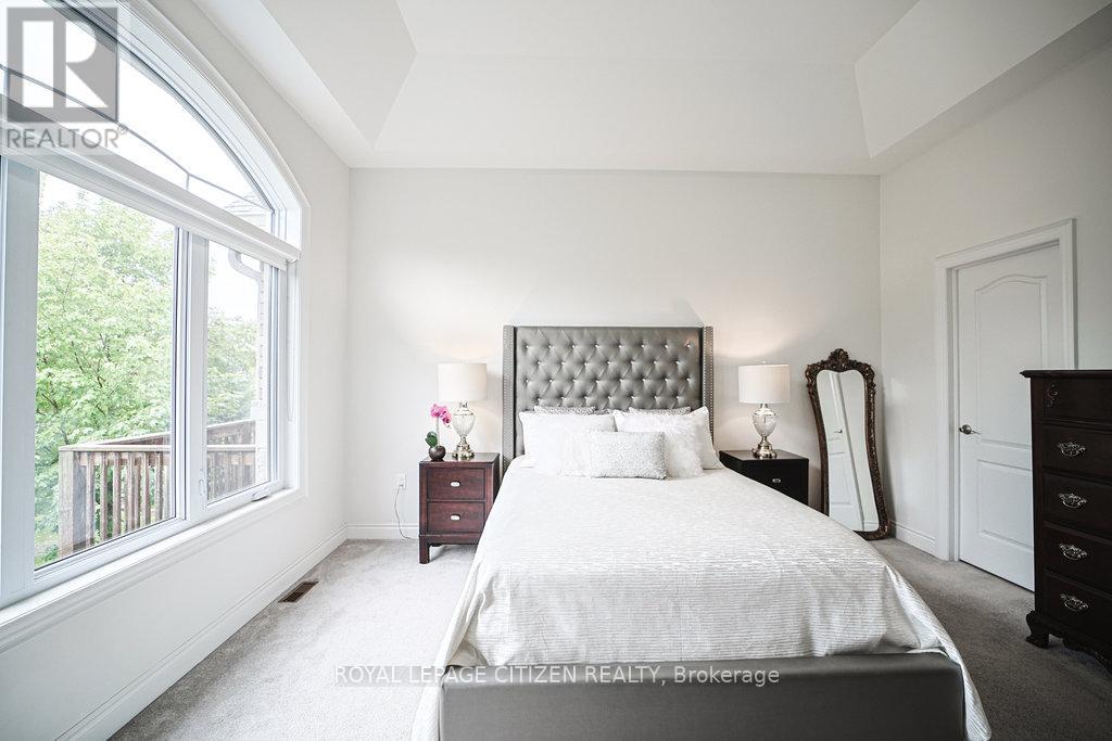 19 WESTMOUNT DRIVE - 20