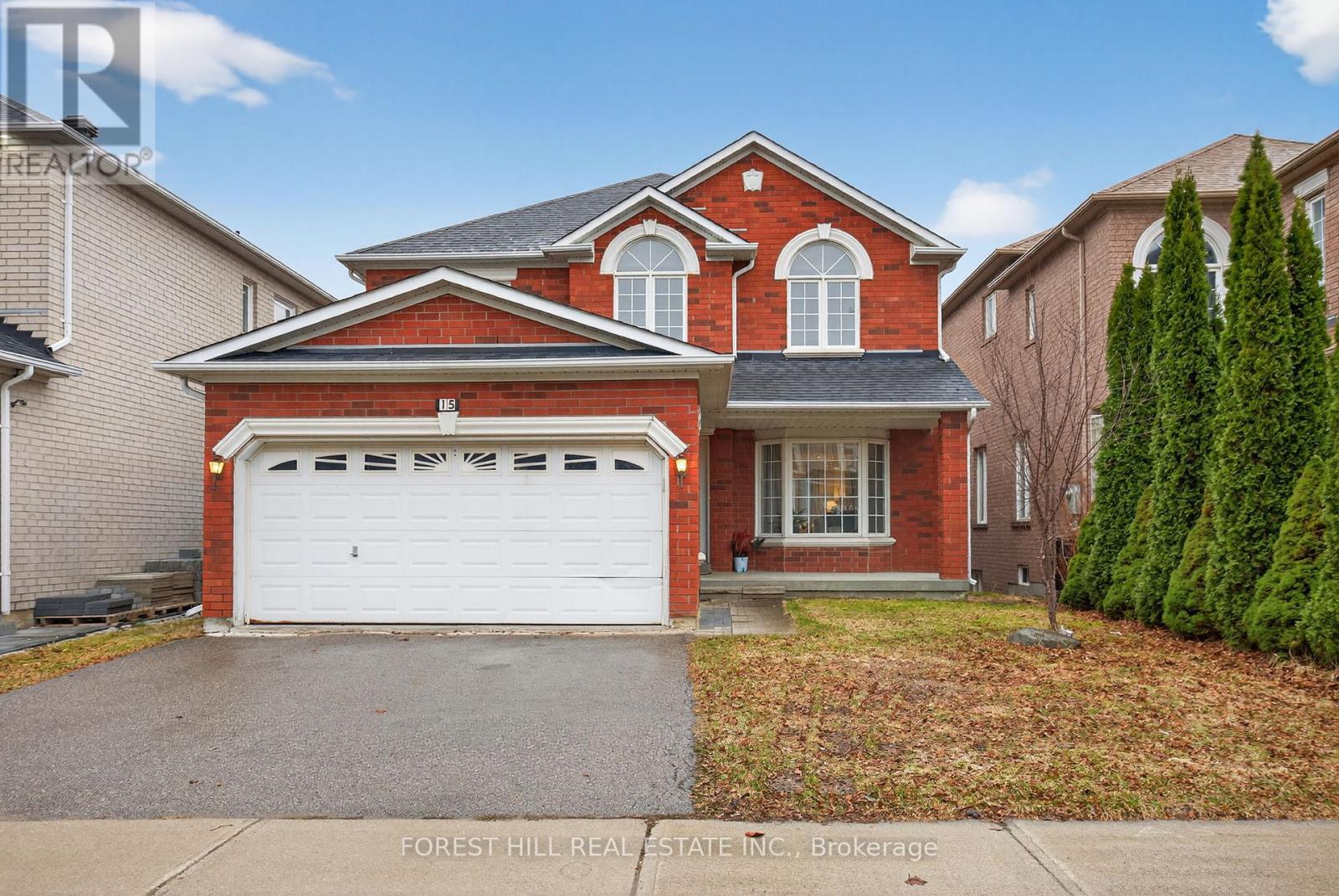 15 TOPOROWSKI AVENUE