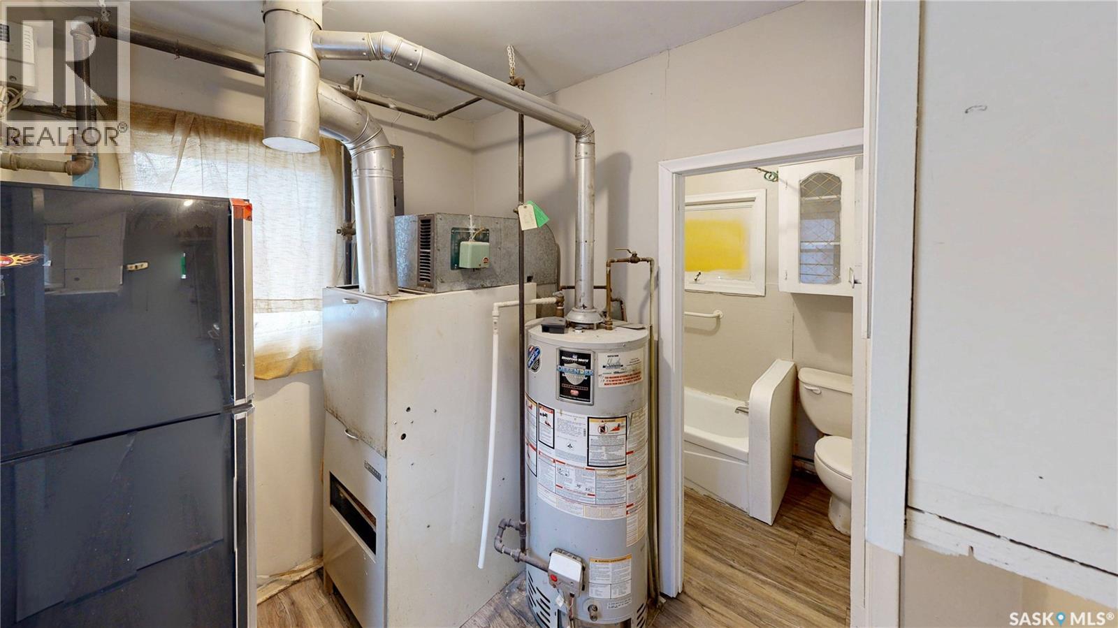 460 KING STREET - 11