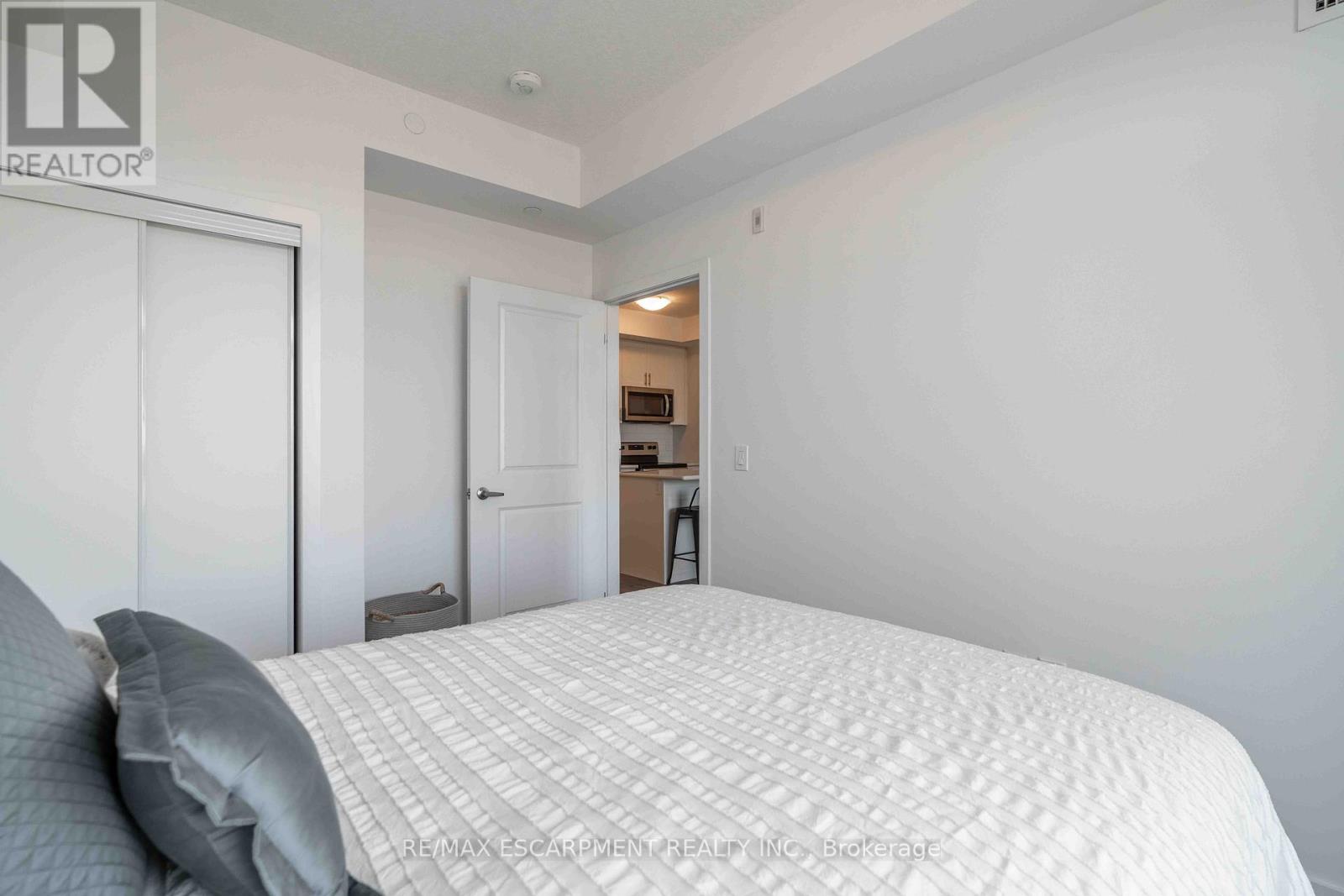 #541 5055 GREENLANE ROAD - 17