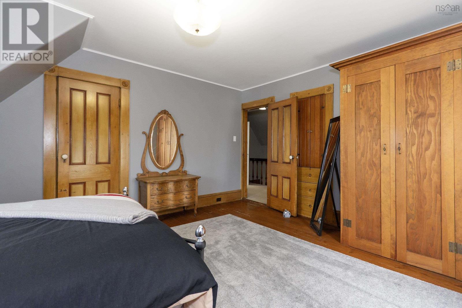 Property 35 of 50 of 85 Church Street