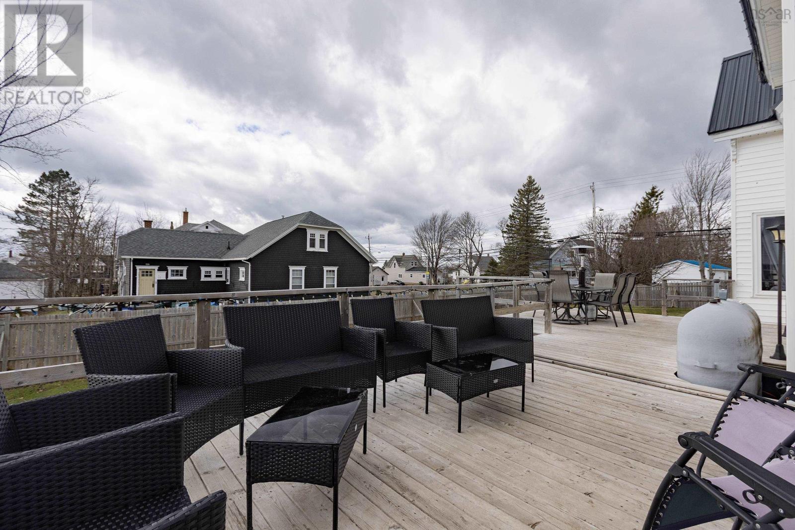 Property 6 of 50 of 85 Church Street