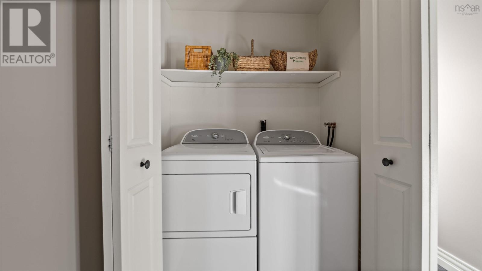 Property 18 of 44 of 113 Pleasant Street